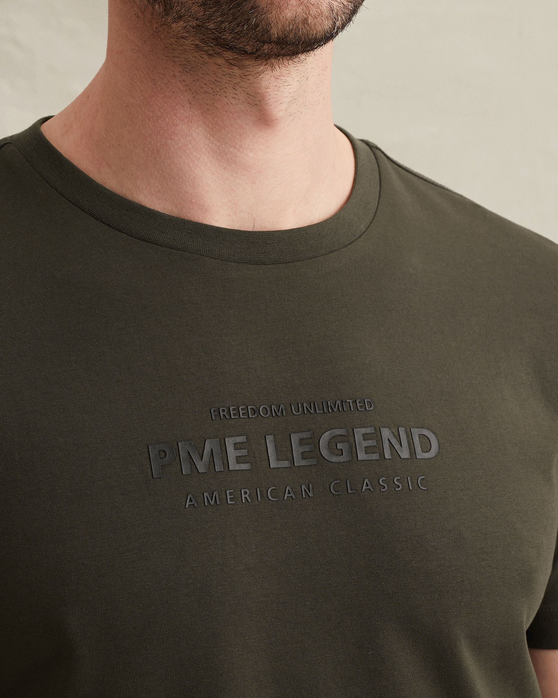 PME Legend T-shirt with artwork and stitching detailsx