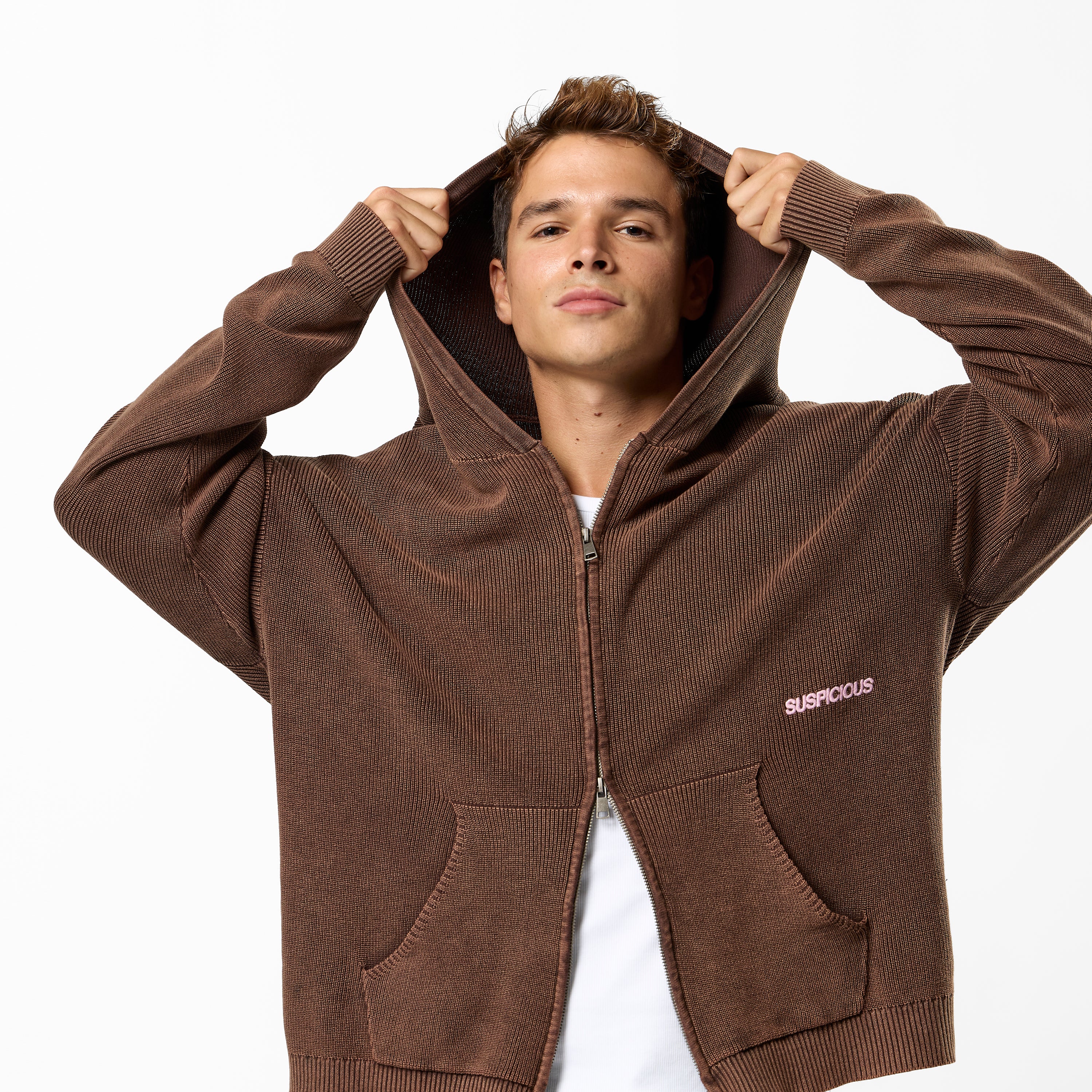 Suspicious Antwerp EoS / The Essentials Washed Zipped Knit - Brown
