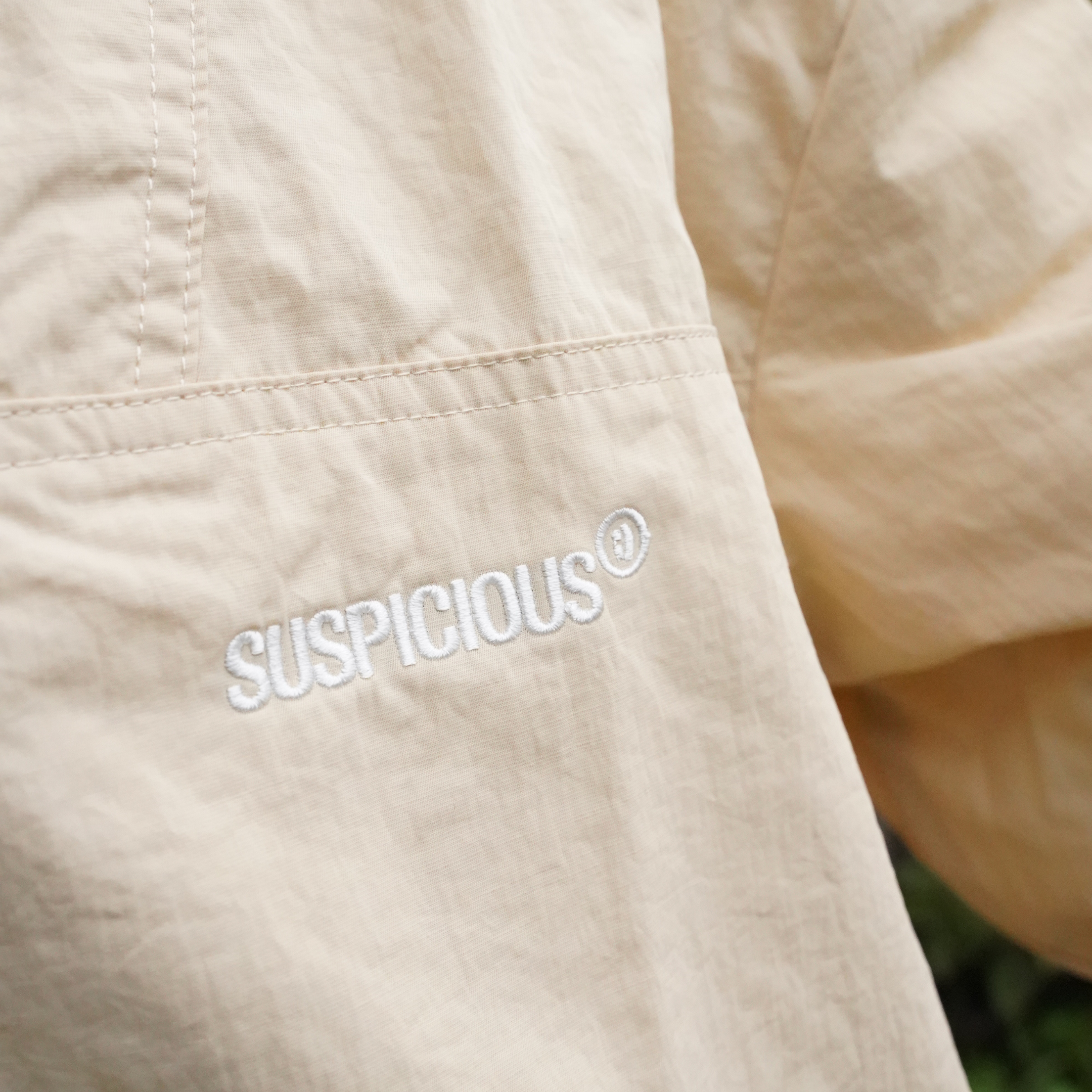 Suspicious Antwerp The Suspicious Windbreaker - Dune