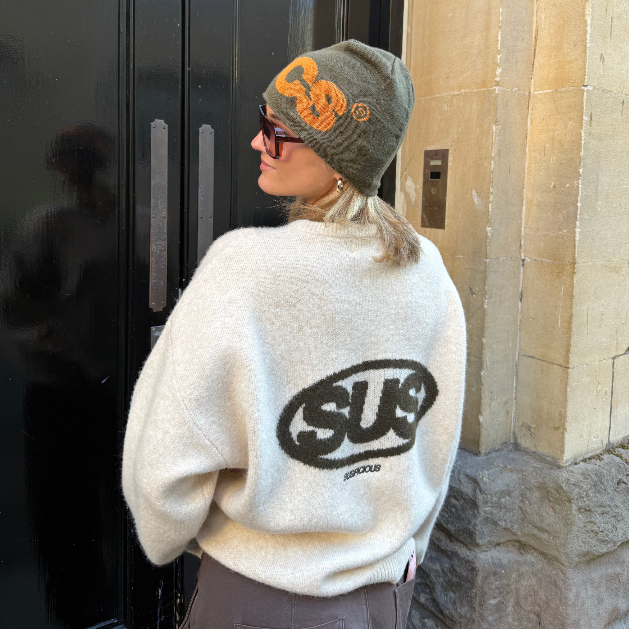 Suspicious Antwerp Fall / The SUS Knitted Sweat - Dune