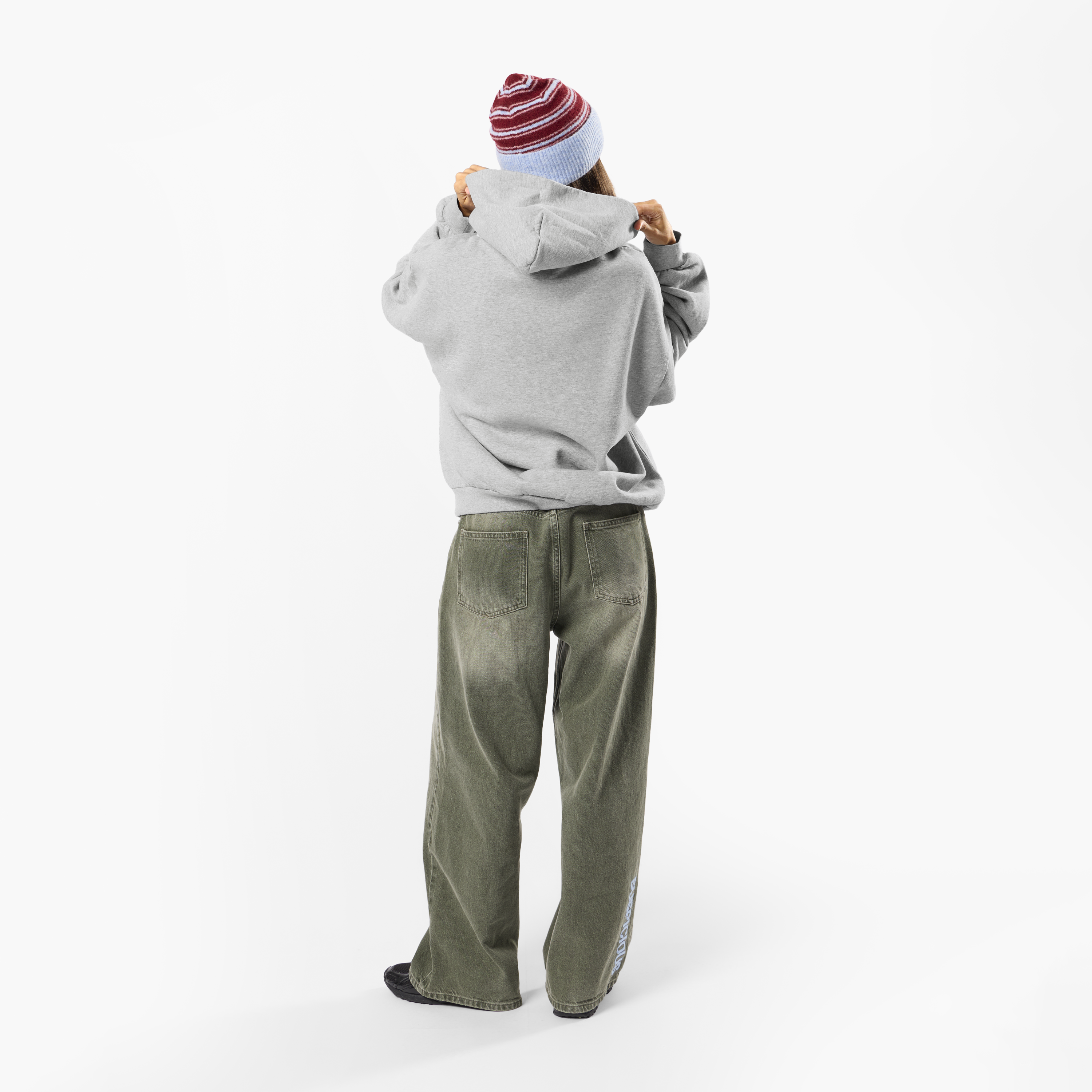 Suspicious Antwerp Winter3 / Badge Hoodie - Neutral Heather