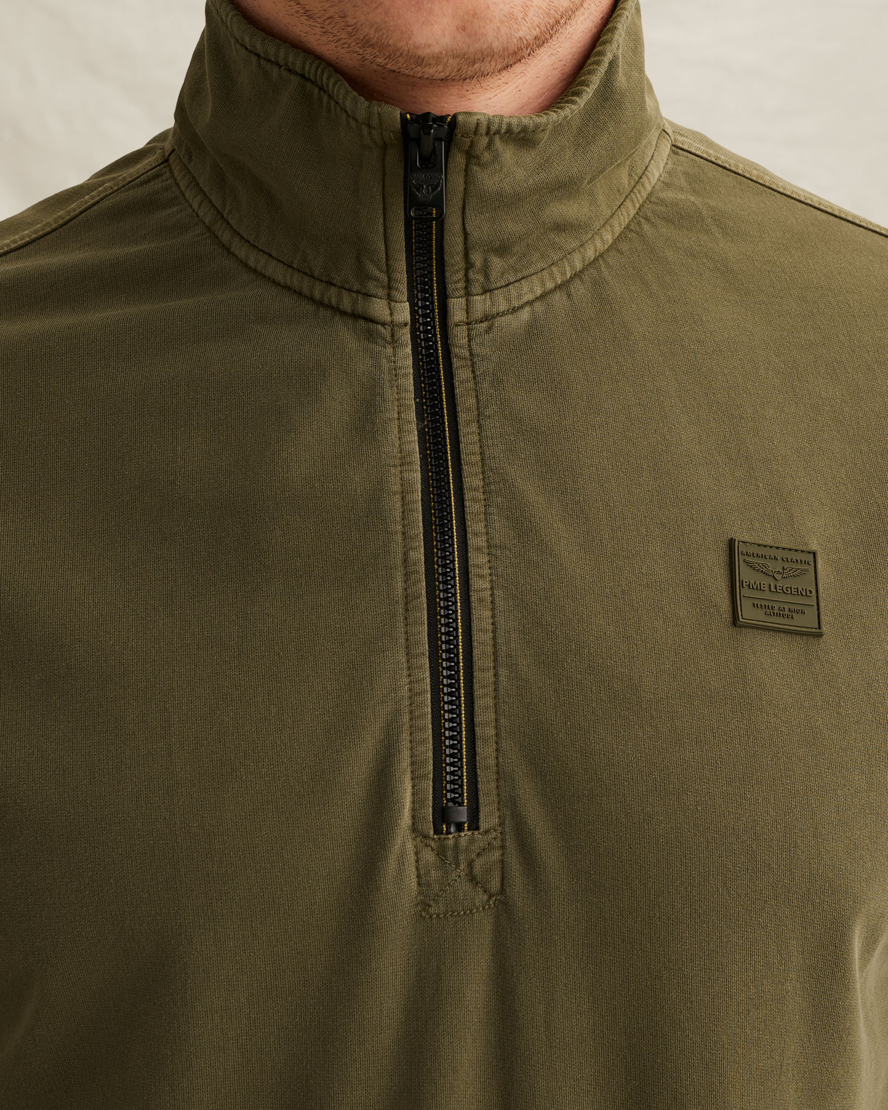 PME Legend Sweatshirt with stand-up collar and garment-dye washx