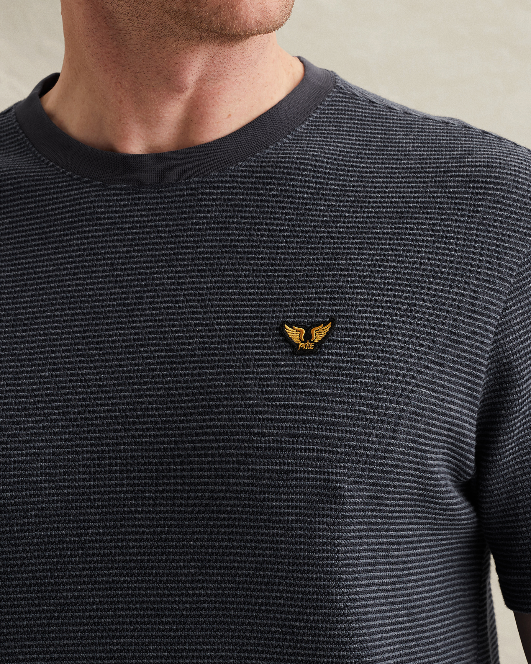 PME Legend T-shirt with two-tone stripe pattern and texturex