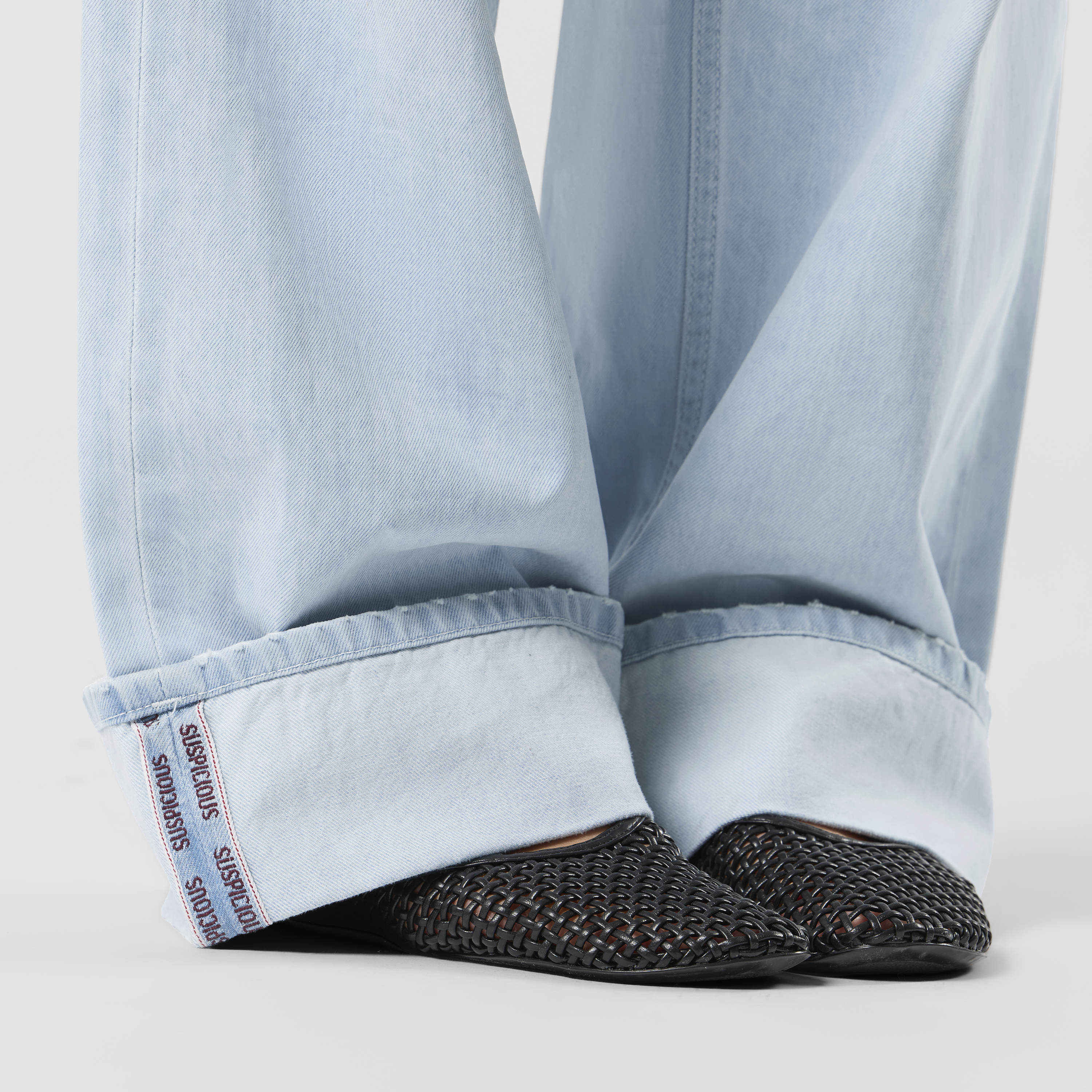 Suspicious Antwerp Winter2 / Selvedge Turn-Up Baggy Jeans - Bleached
