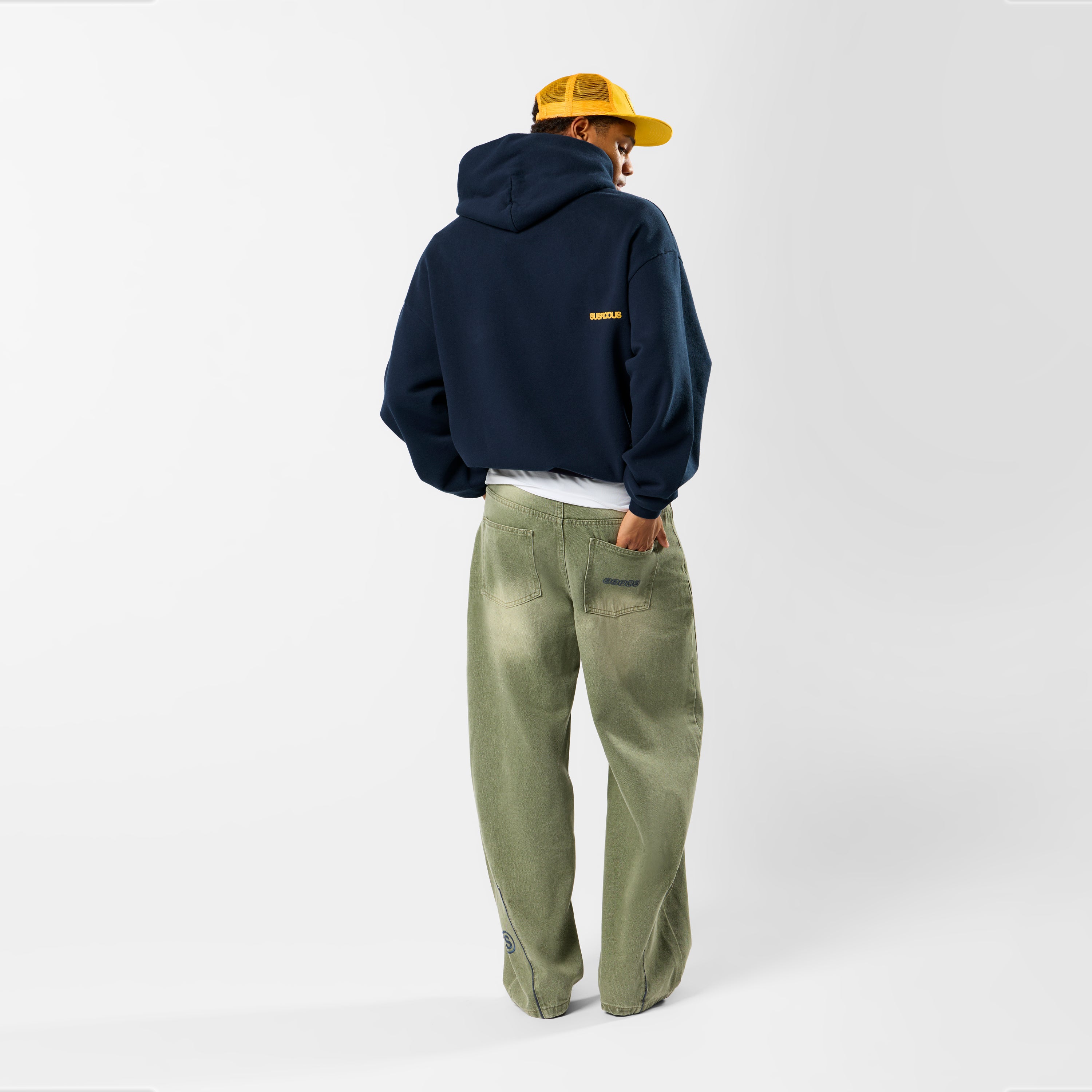 Suspicious Antwerp Winter 5 / Solid Hoodie - Nightfall