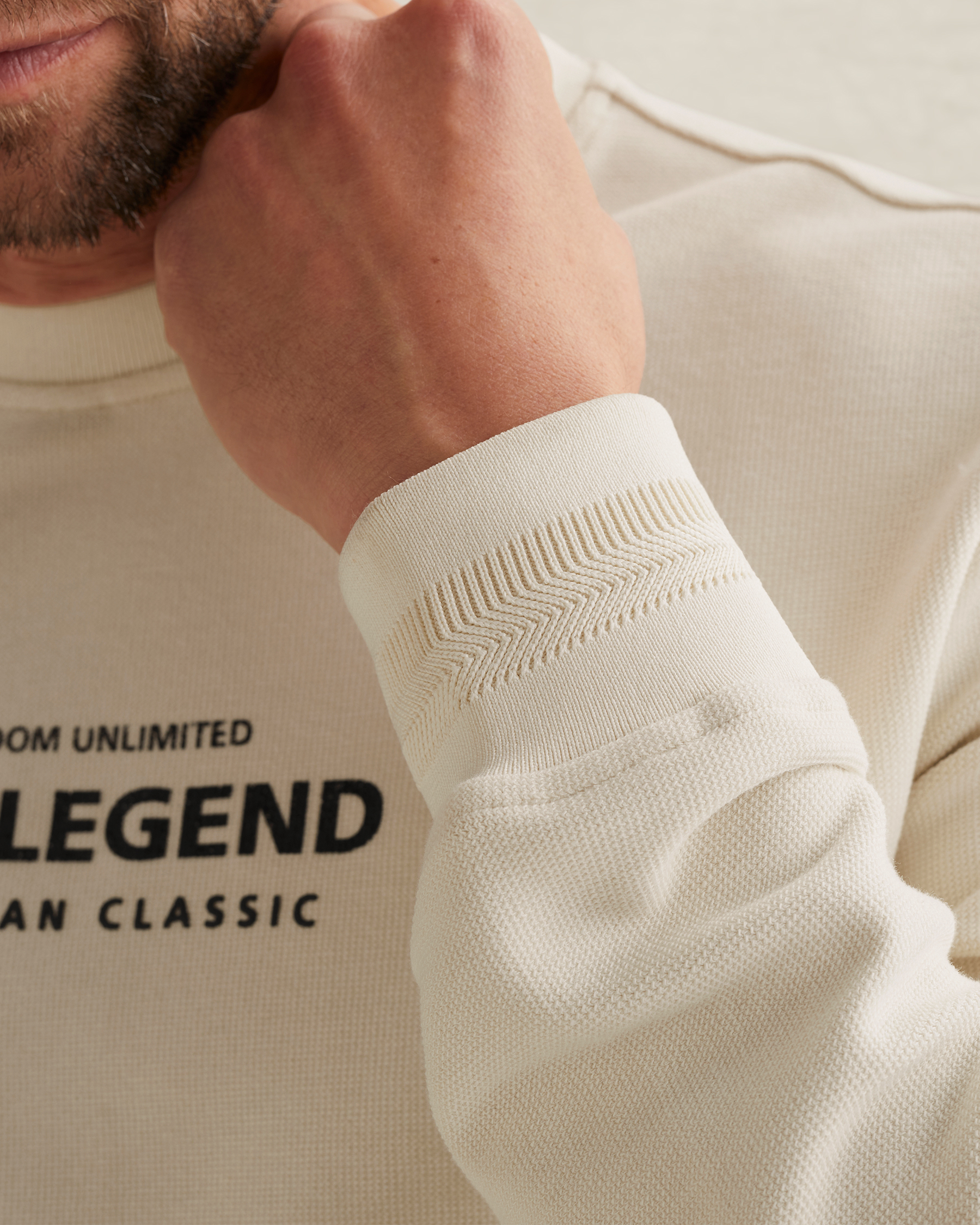 PME Legend Sweatshirt with artwork and ribbed collarx