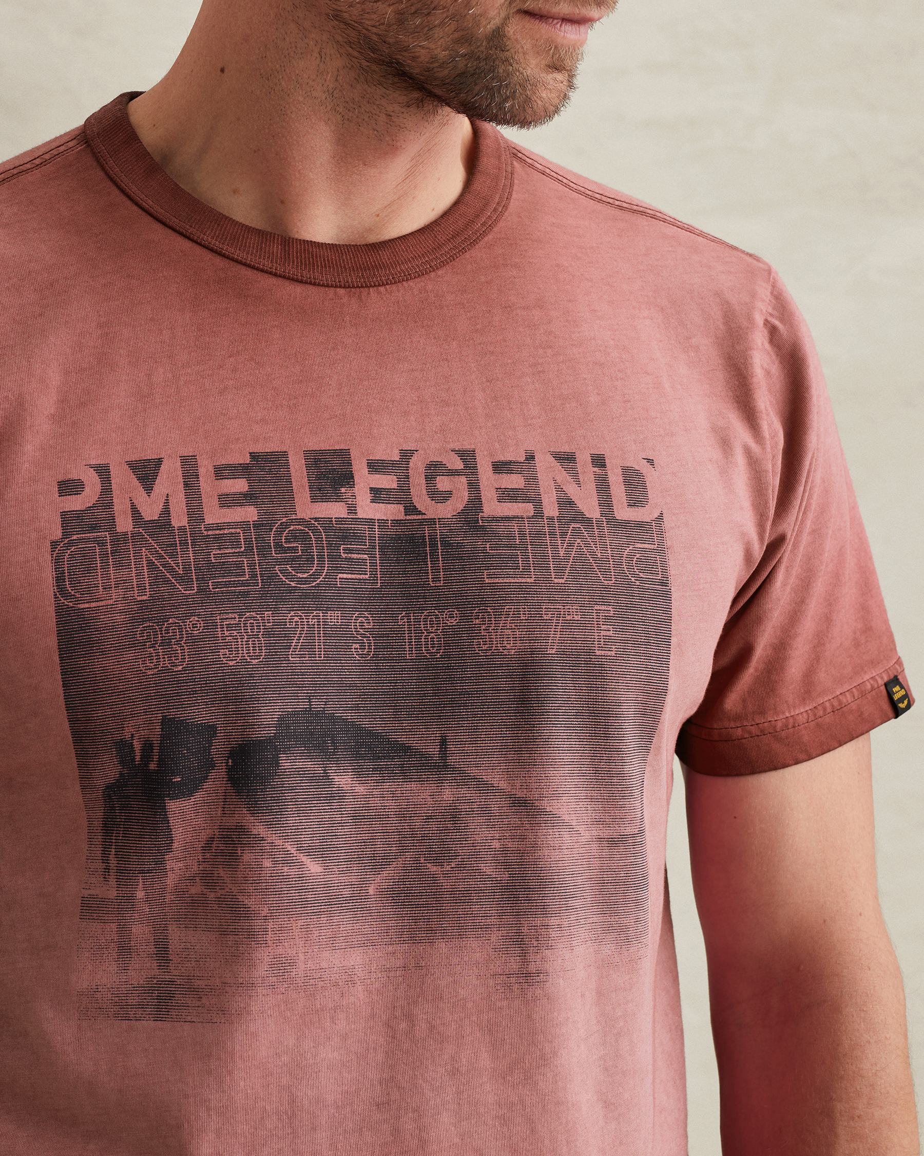 PME Legend T-shirt with artwork and cold-dye washx