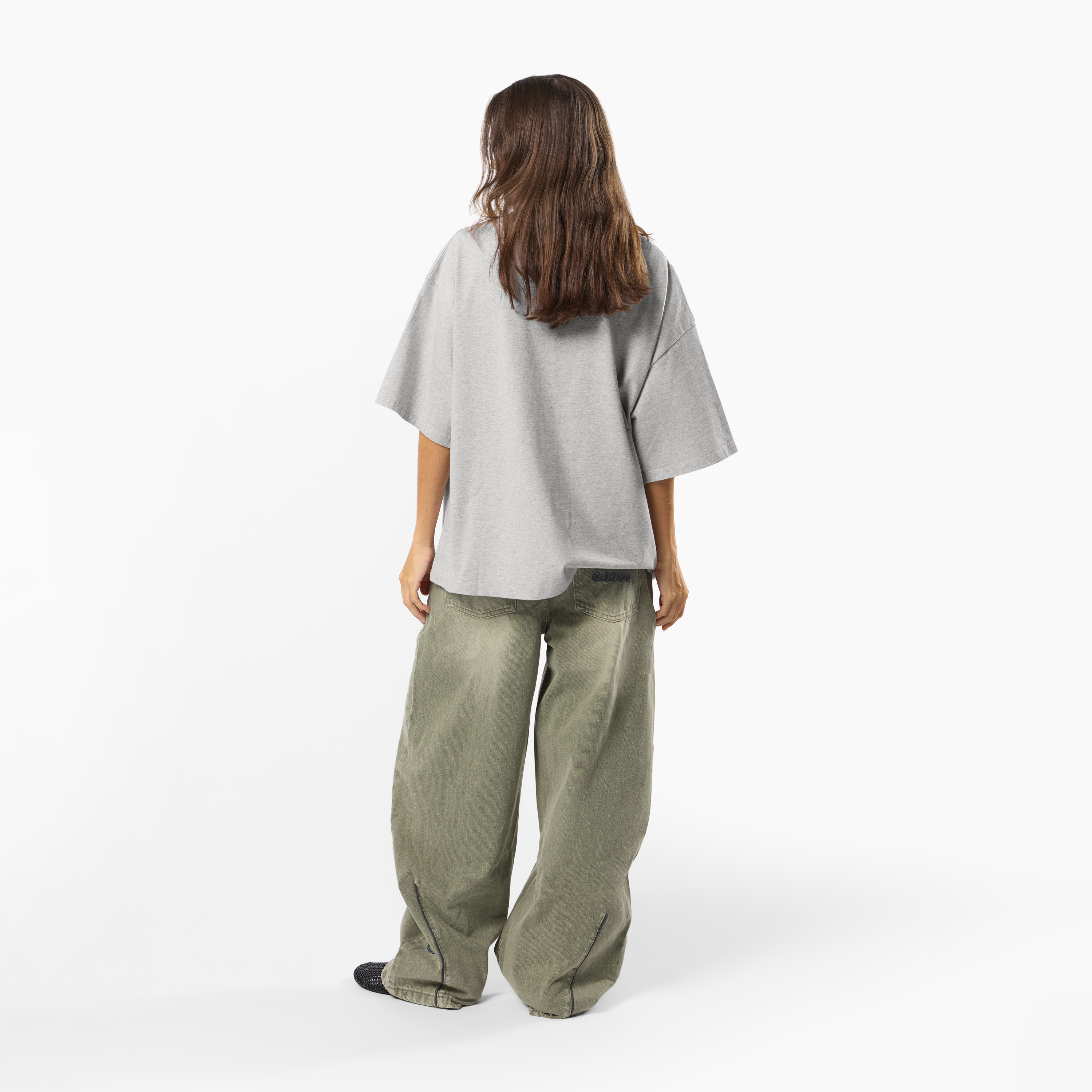 Suspicious Antwerp Winter3 / Badge Tee - Neutral Heather