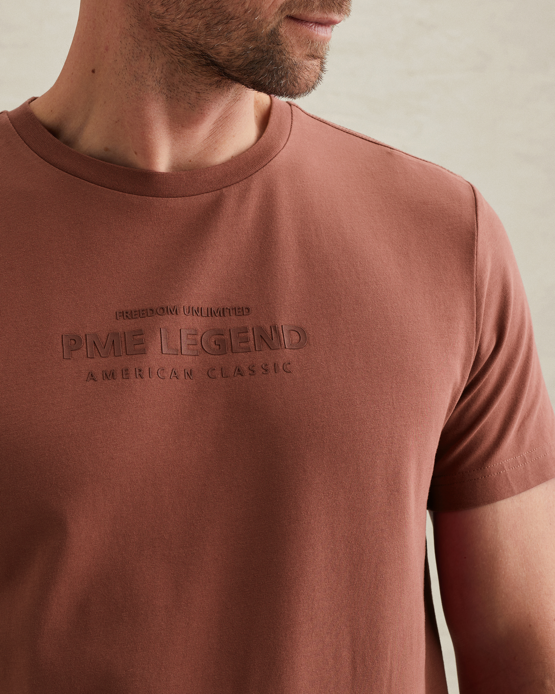 PME Legend T-shirt with artwork and stitching detailsx