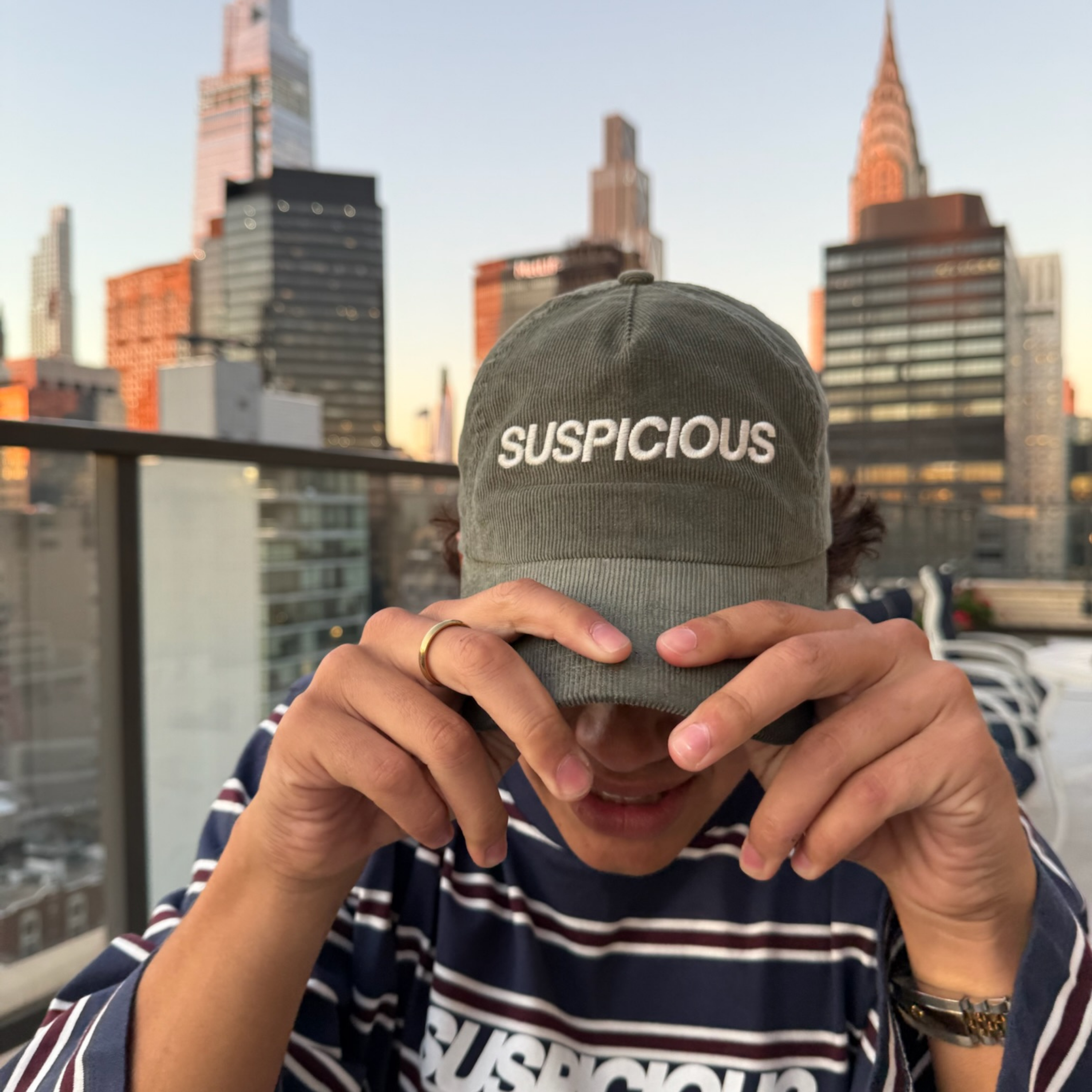 Suspicious Antwerp Winter1 / Corduroy Cap - Lichen Green