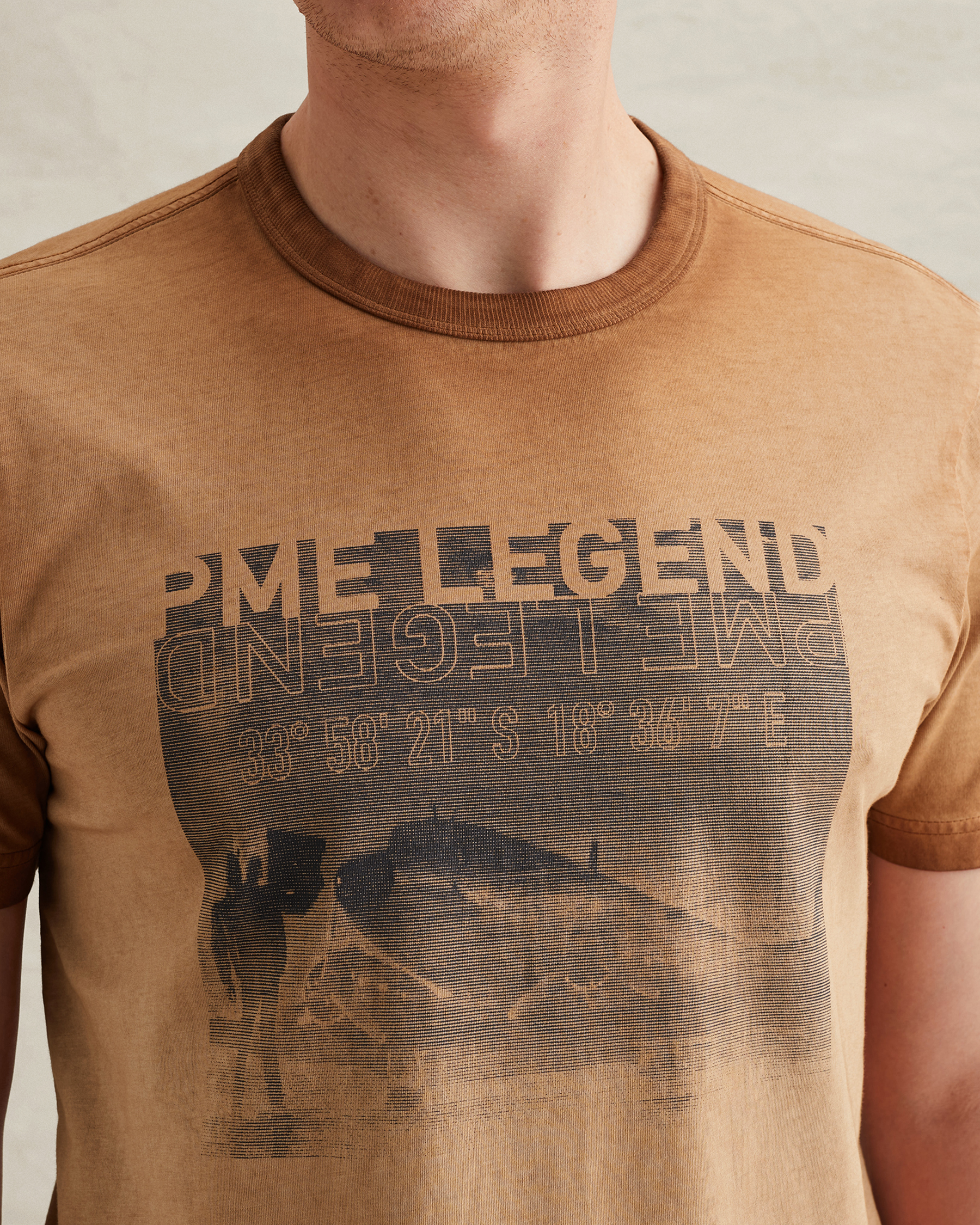 PME Legend T-shirt with artwork and cold-dye washx