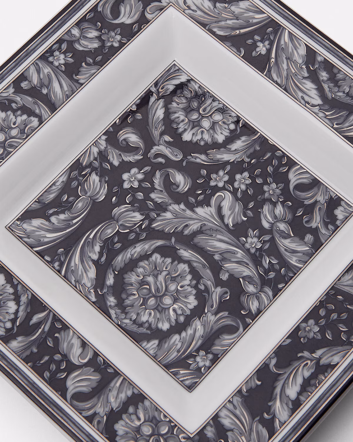 Versace Barocco Square Plate 5.1