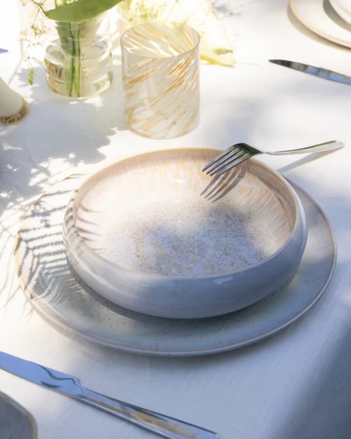 plates