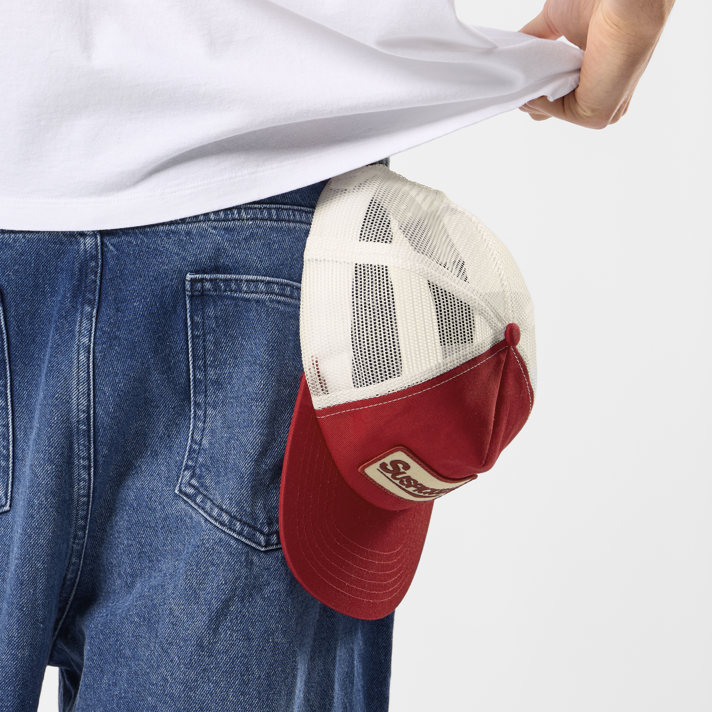 Suspicious Antwerp Winter3 / Flow Cap - Red