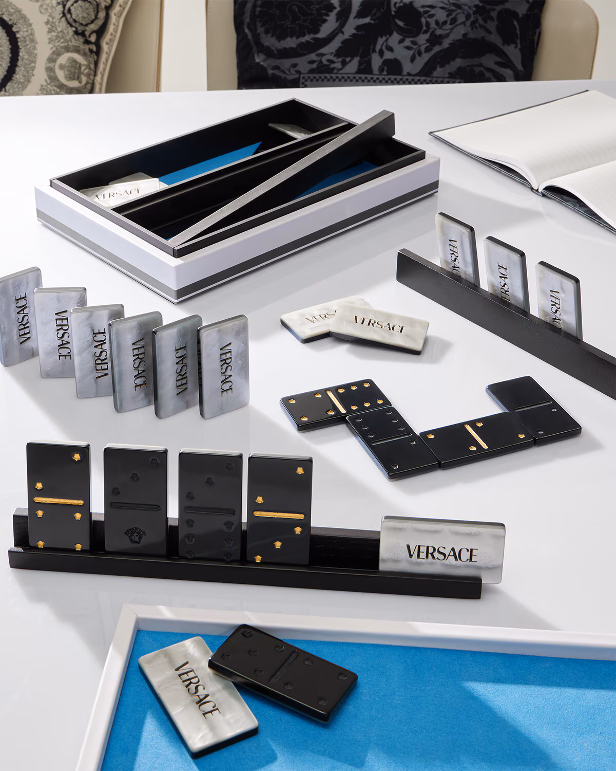 Versace Barocco Domino Set