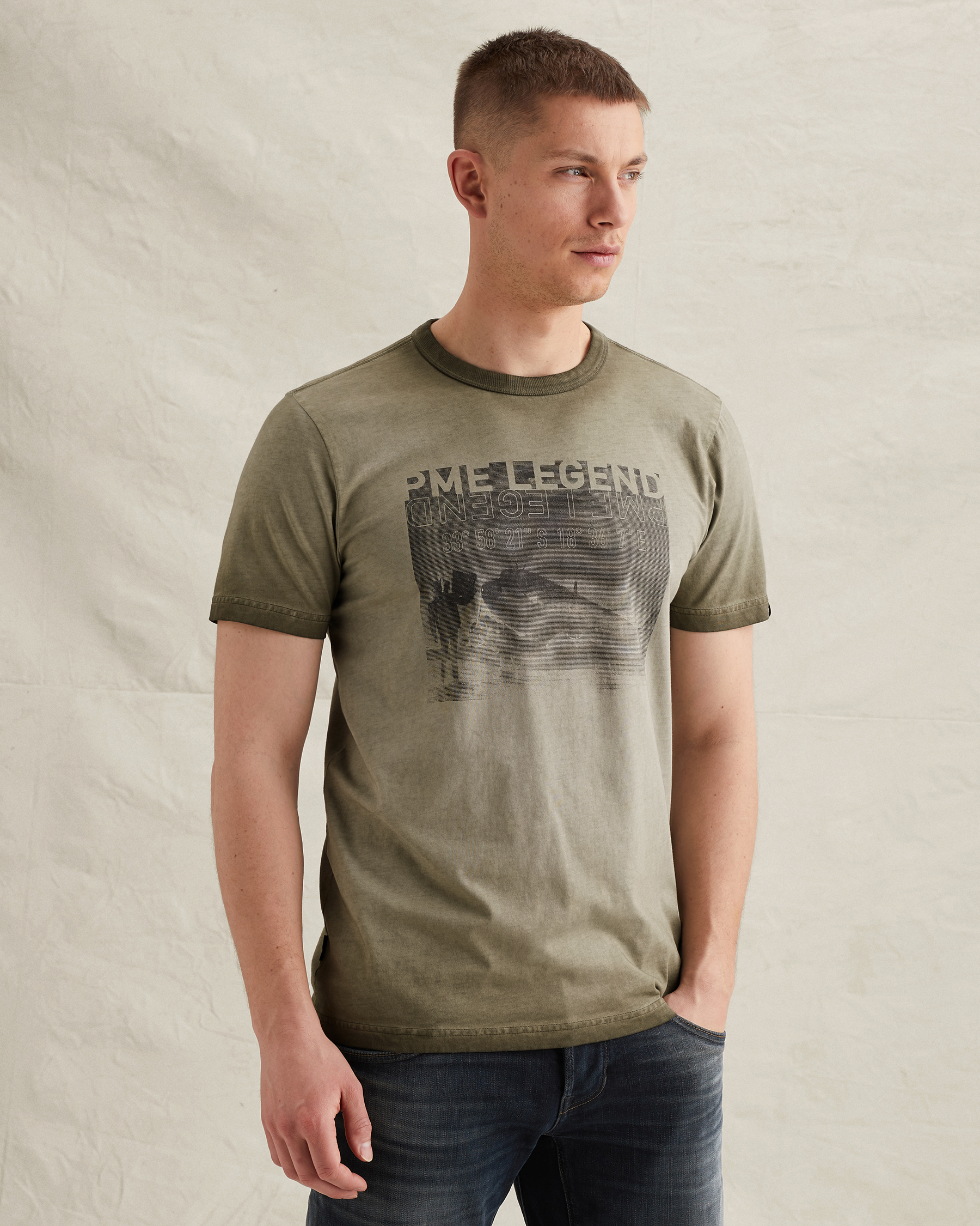 PME Legend T-shirt with artwork and cold-dye washx
