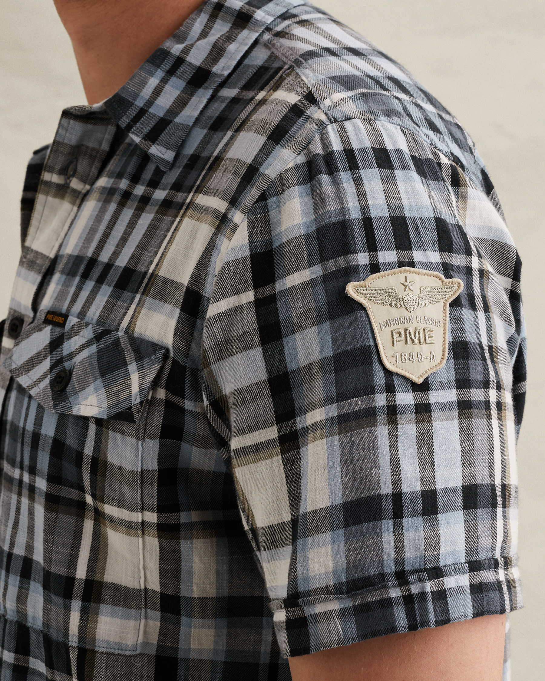 PME Legend Shirt with chest pockets and short sleevesx