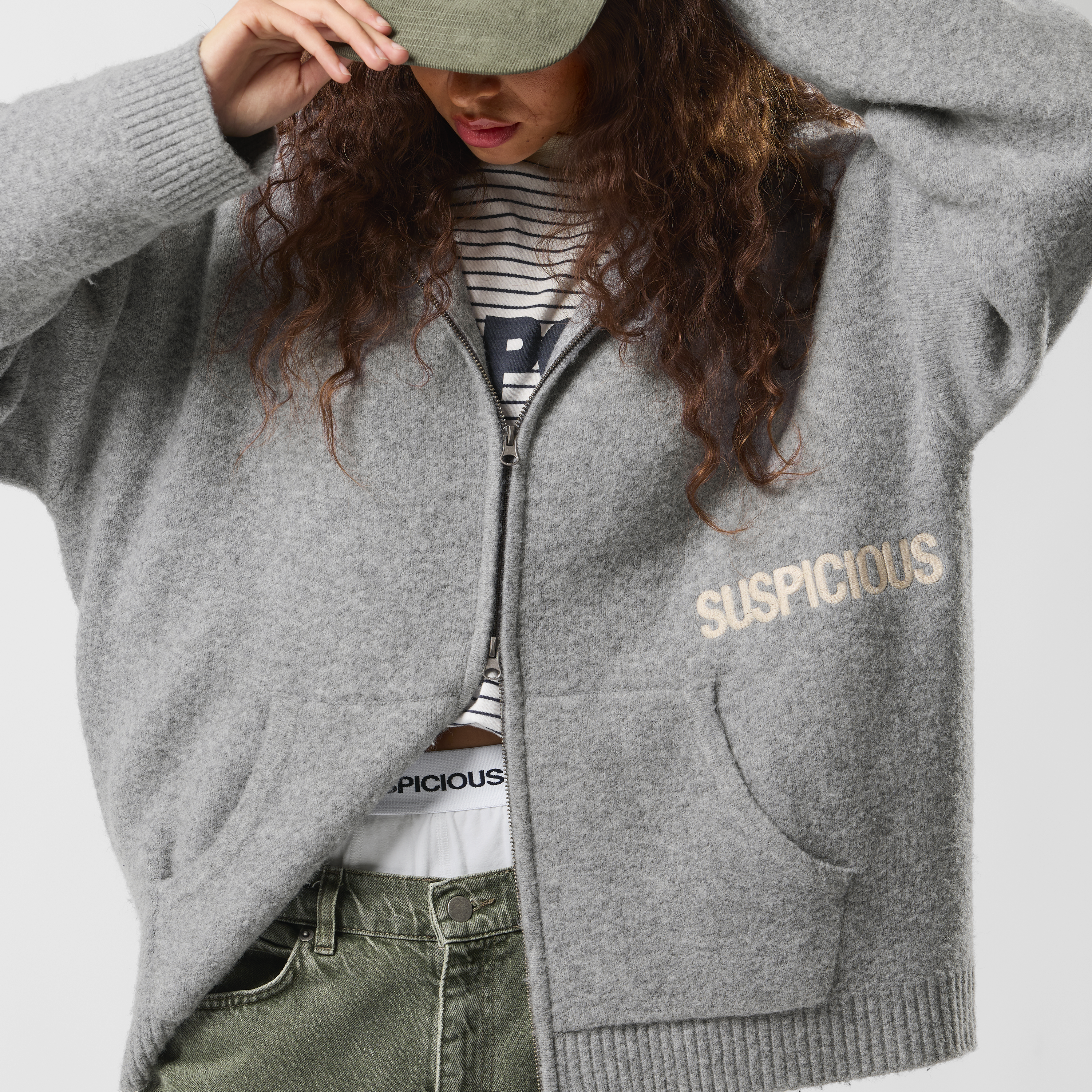 Suspicious Antwerp Winter1 / Core Knitted Zipped Hoodie - Heather Grey