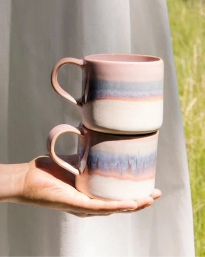 mugs