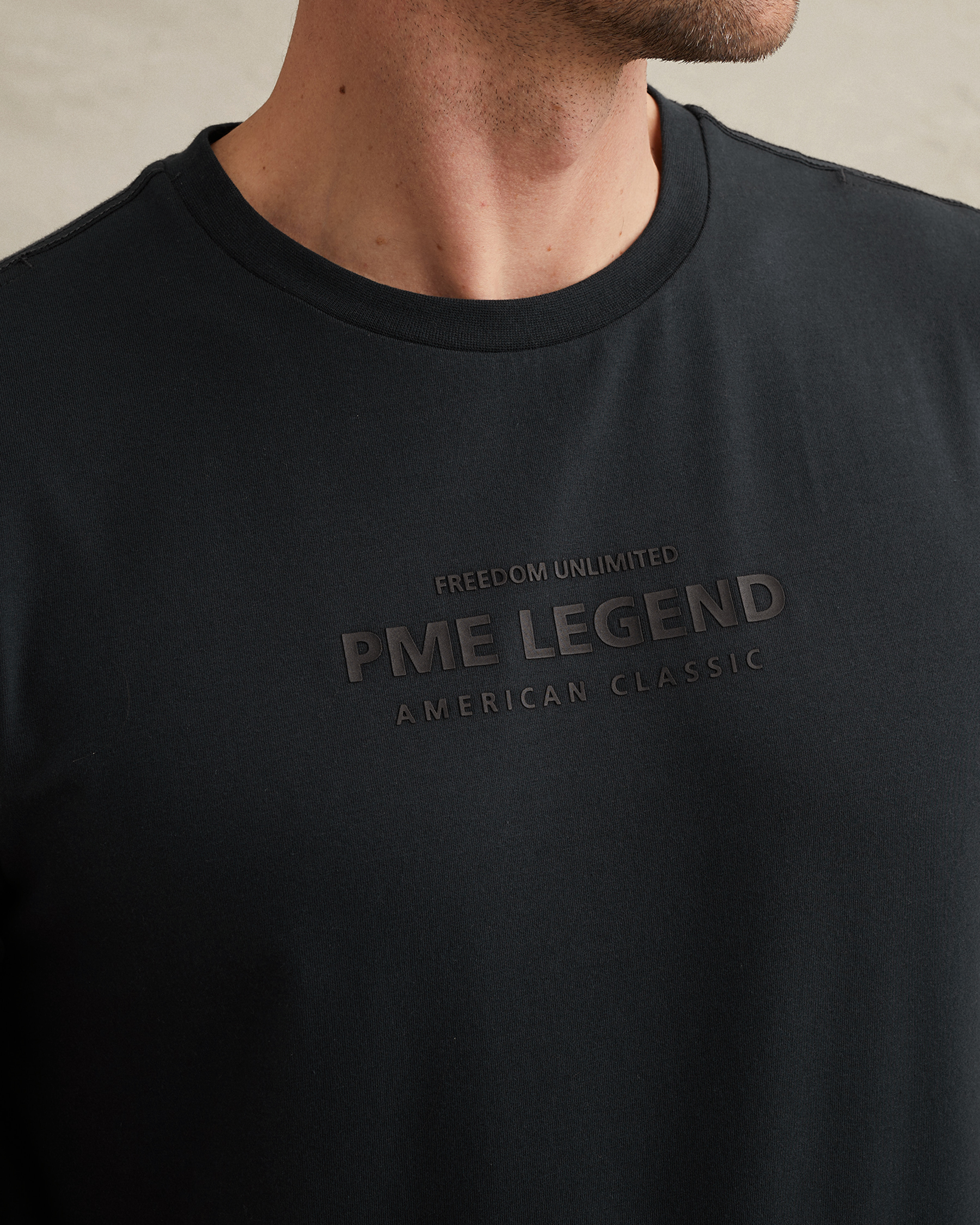 PME Legend T-shirt in cotton jersey with artworkx