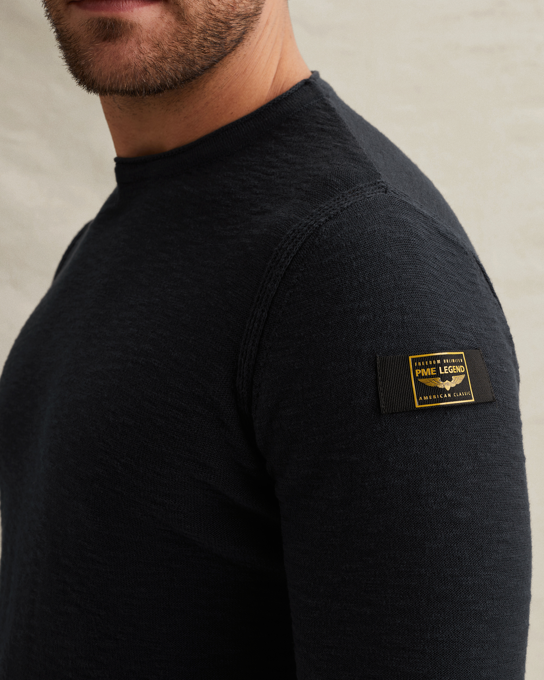 PME Legend Pullover with badge and contrast detailx