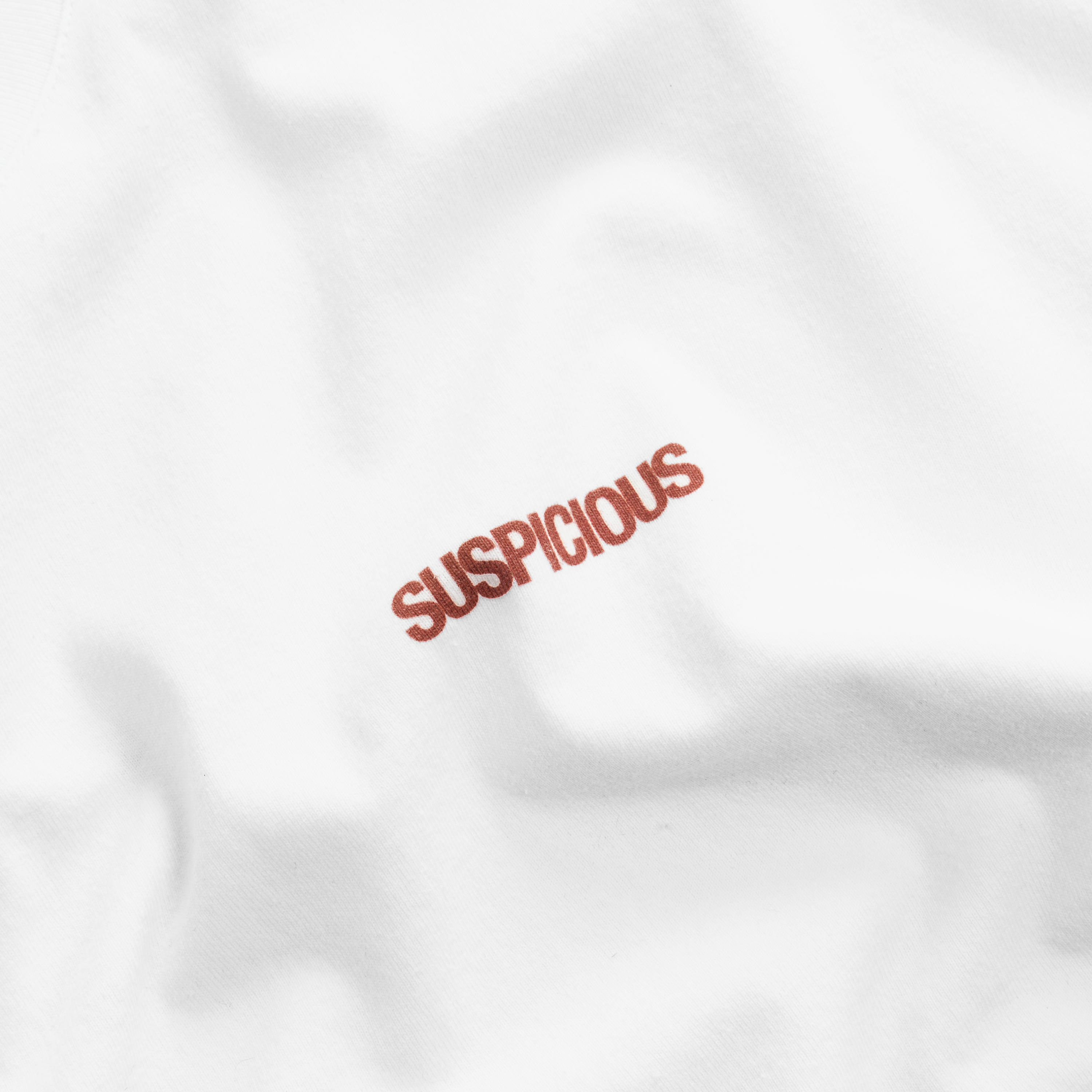 Suspicious Antwerp Winter1 / Apres in 5 Tee - White