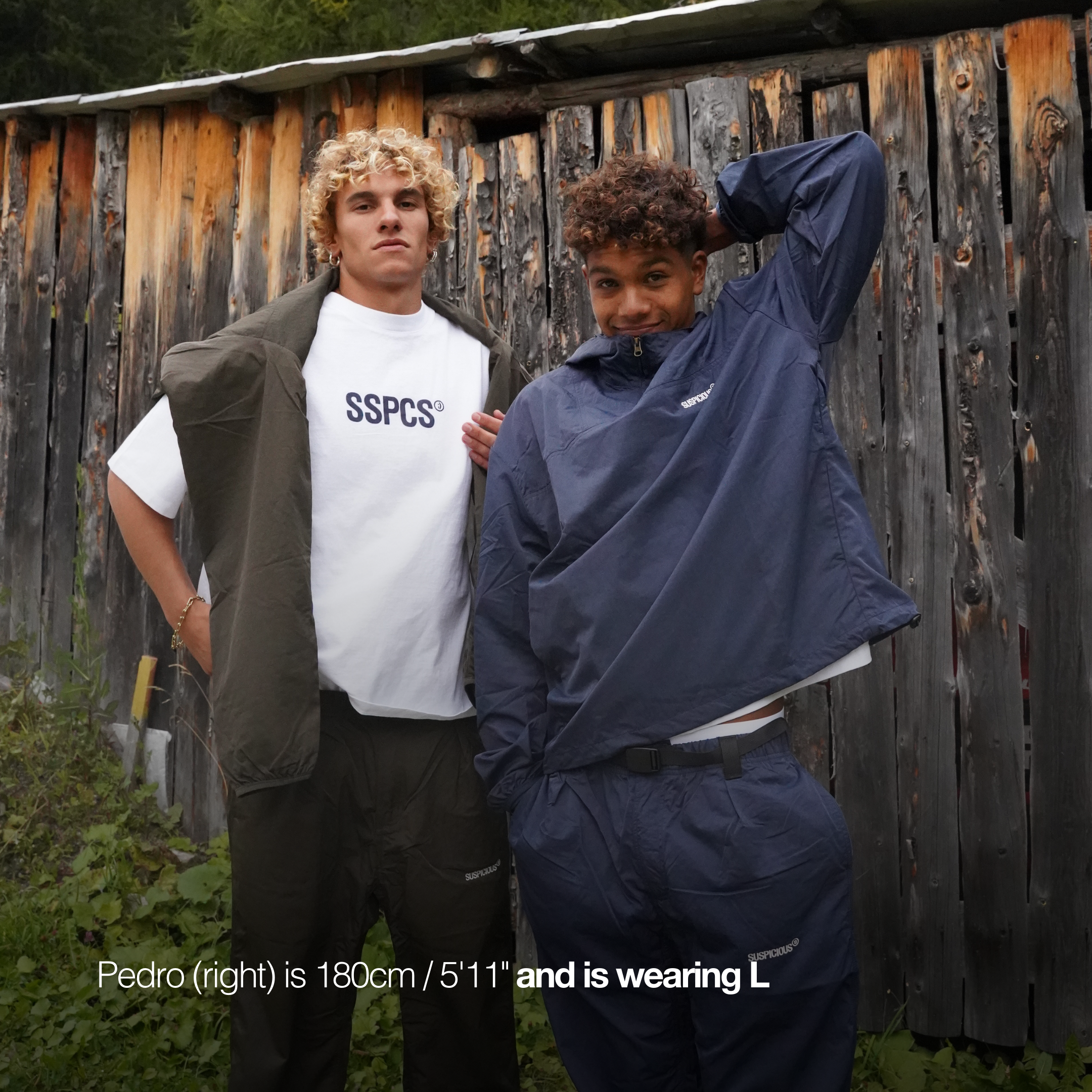 Suspicious Antwerp The Suspicious Windbreaker - Navy