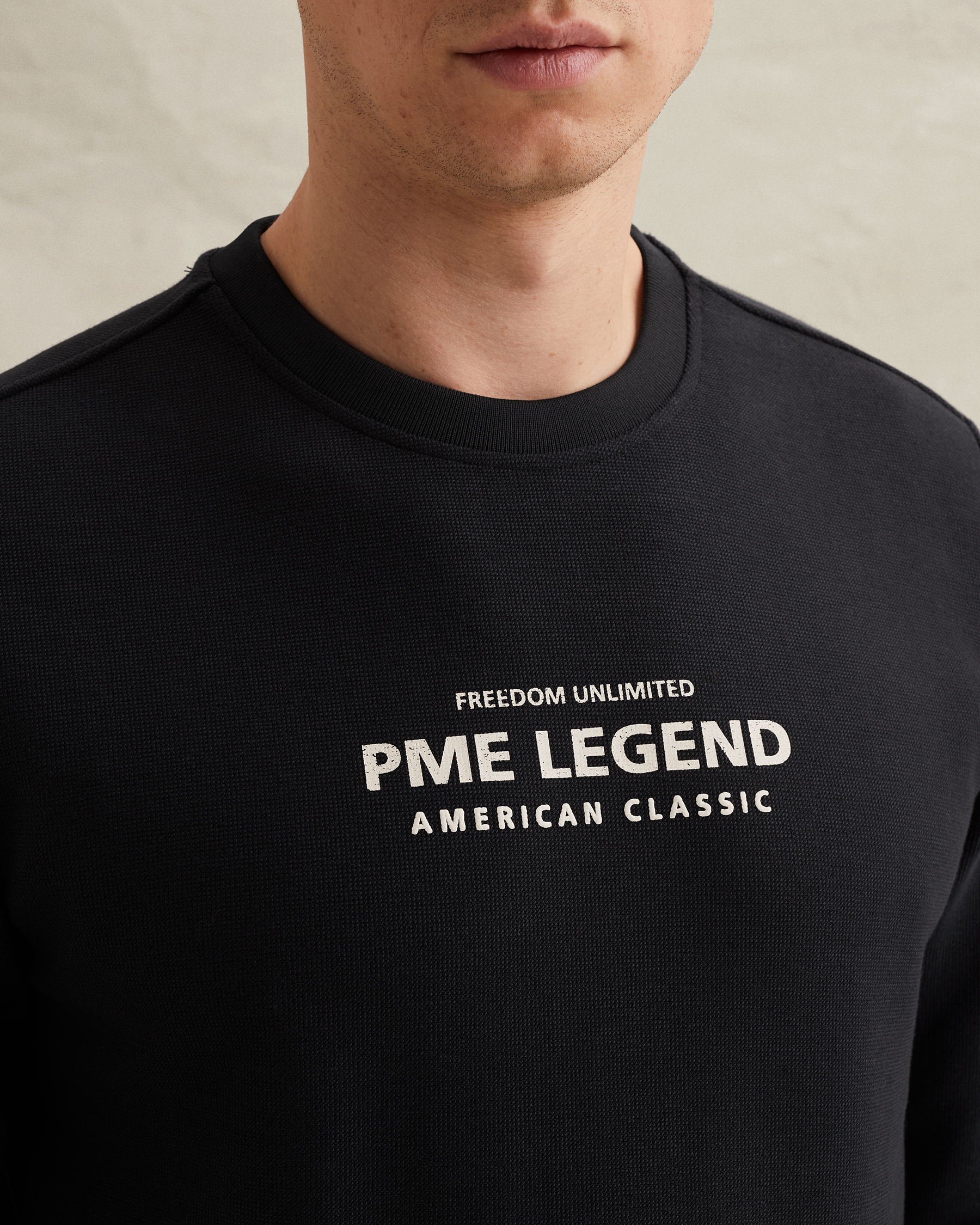 PME Legend Sweatshirt with artwork and ribbed collarx