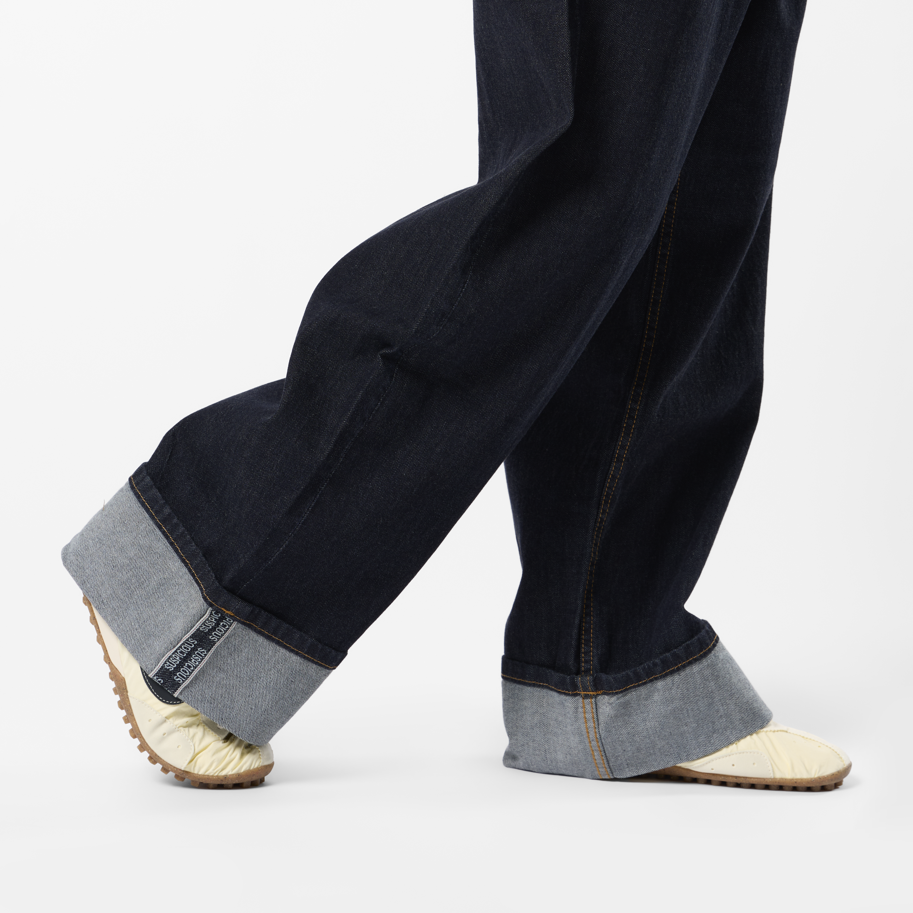 Suspicious Antwerp Winter2 / Selvedge Turn-Up Baggy Jeans - Indigo