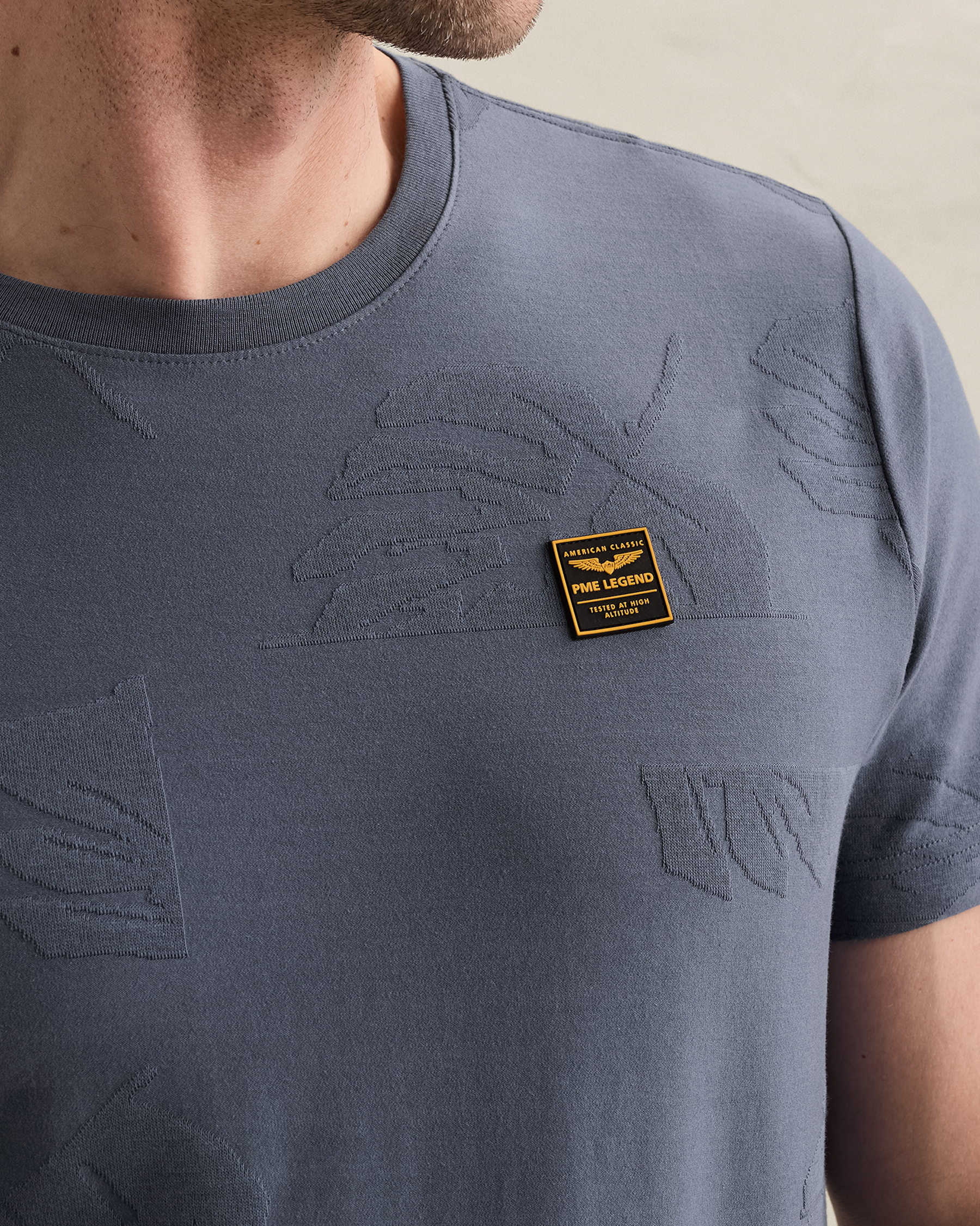 PME Legend T-shirt with allover jacquard patternx