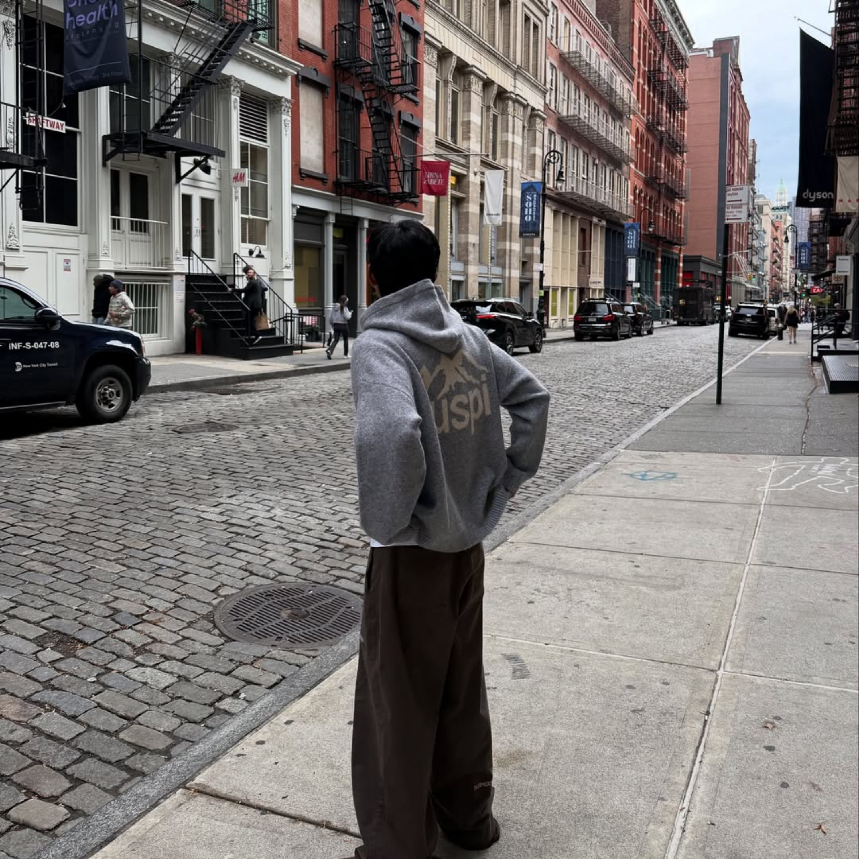 Suspicious Antwerp Winter1 / Landscape Knitted Hoodie - Heather Grey