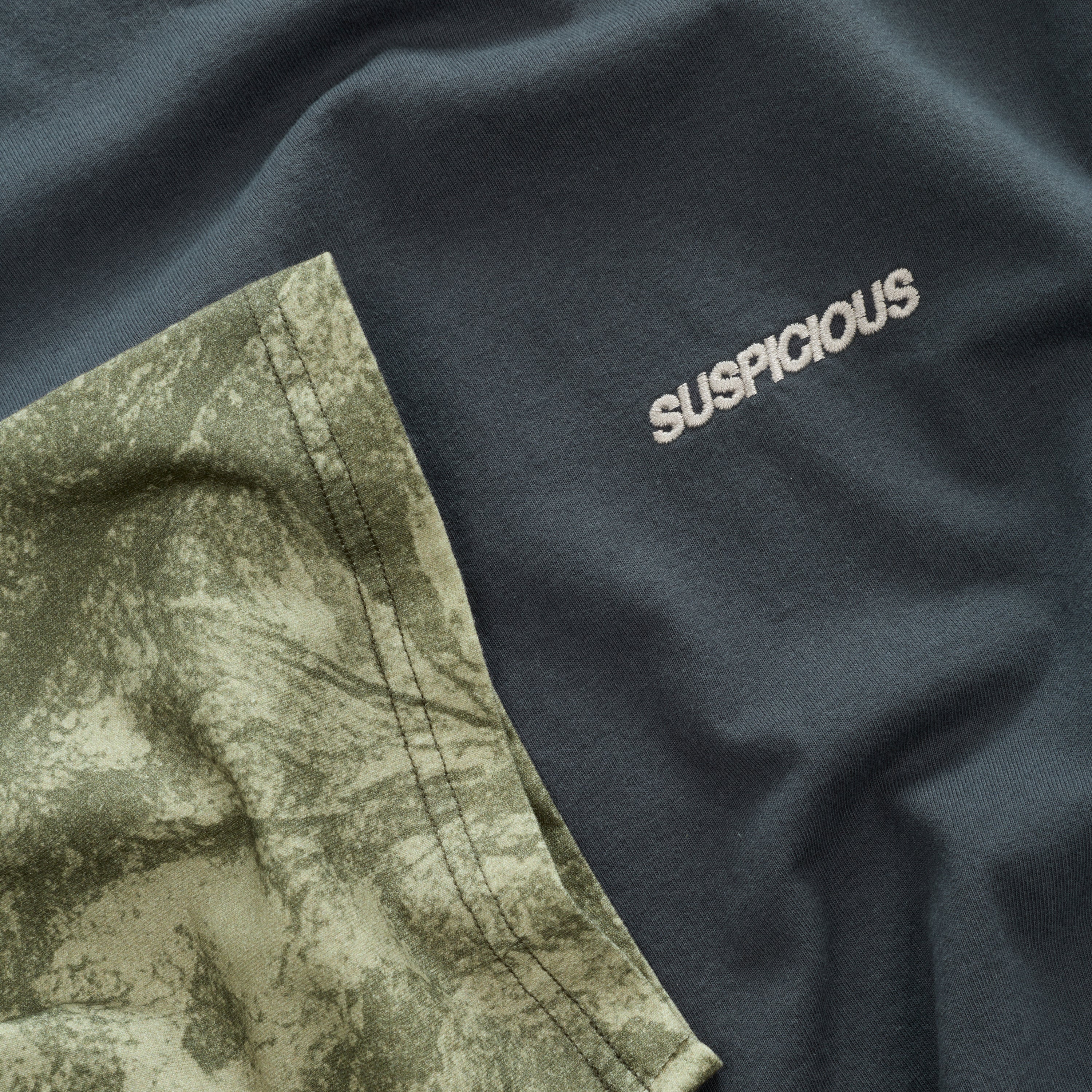 Suspicious Antwerp Softground / Essentials Layered Longsleeve - Graphite & Faded Leafs