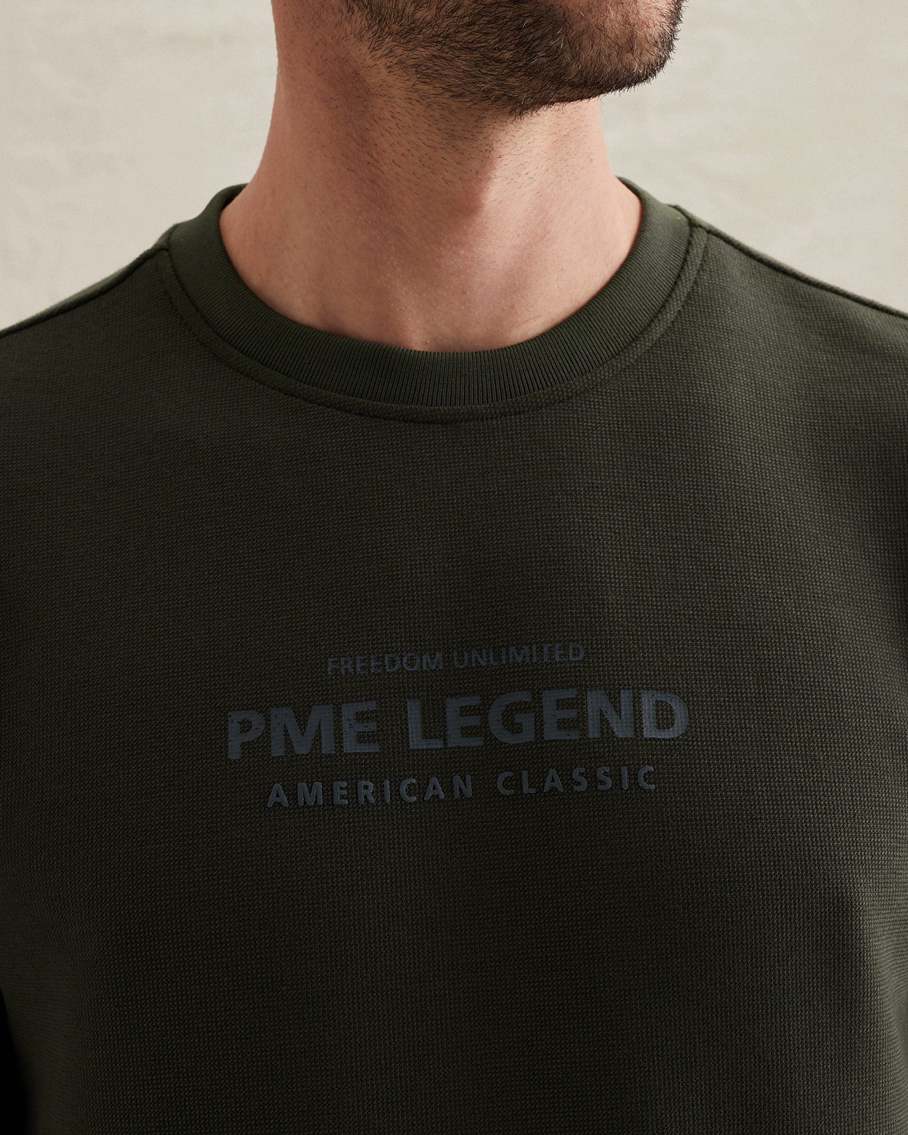 PME Legend Sweatshirt with artwork and ribbed collarx
