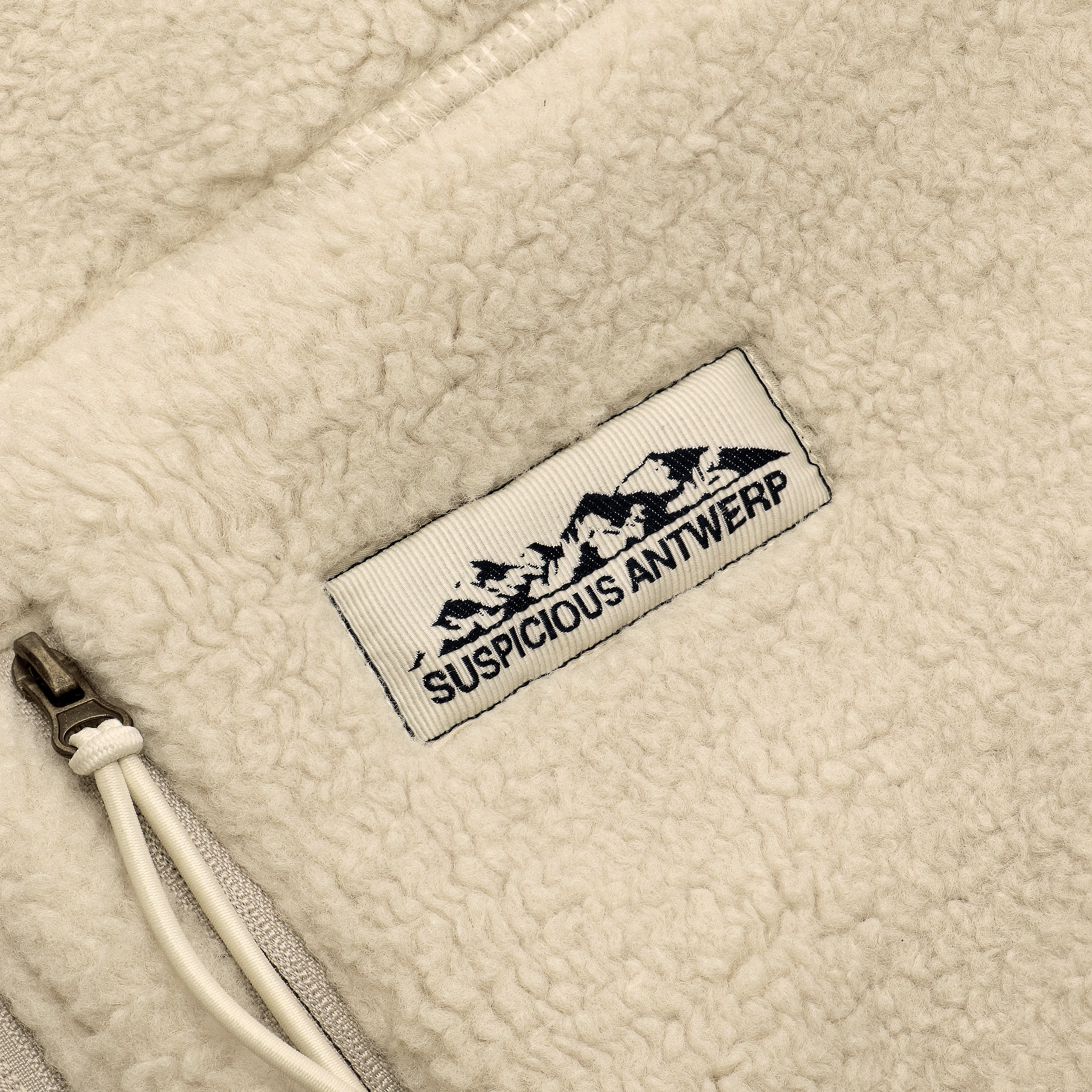 Suspicious Antwerp The Landscape Sherpa Jacket - Dune
